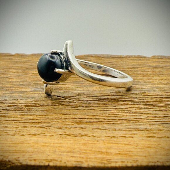 Womens Onyx Ring Sz 7 - Picture 3 of 5